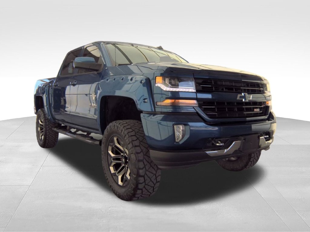 Used 2018 Chevrolet Silverado 1500 LT Truck Crew Cab