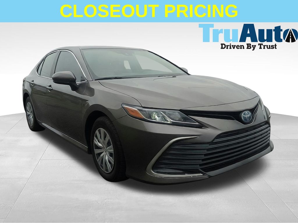 Used 2022 Toyota Camry Hybrid LE Sedan