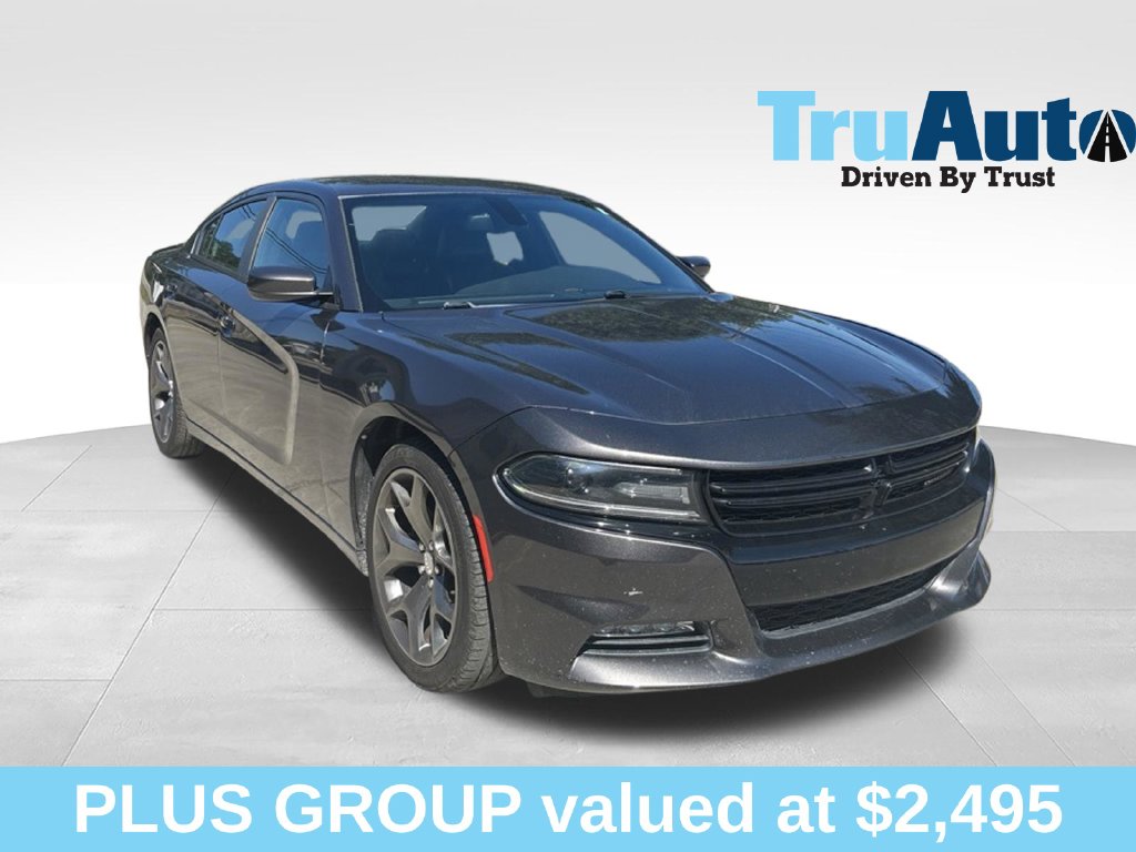 Used 2016 Dodge Charger SXT Sedan