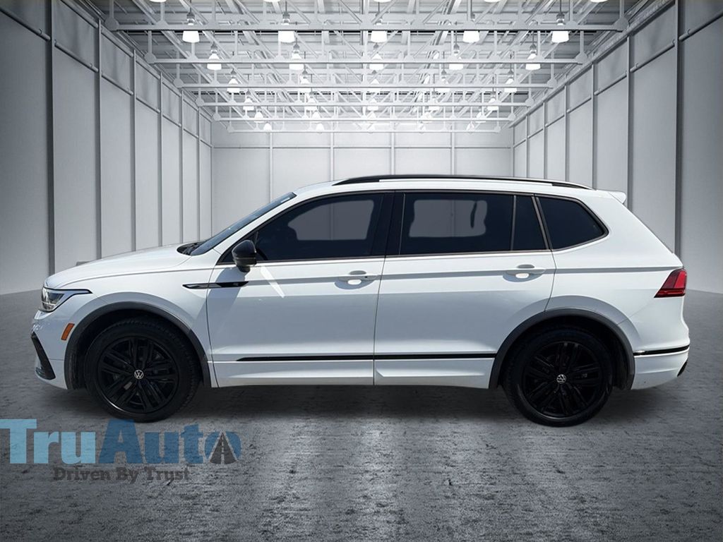 Used 2022 Volkswagen Tiguan 2.0T SE R-Line Black SUV
