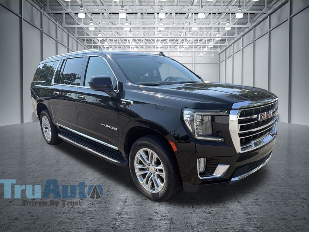 Used 2022 GMC Yukon XL SLT SUV