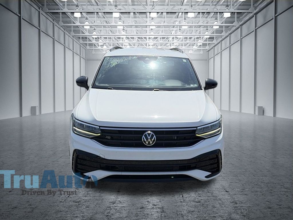 Used 2022 Volkswagen Tiguan 2.0T SE R-Line Black SUV