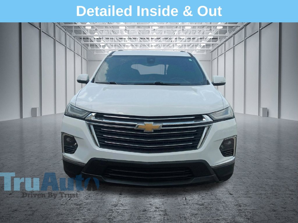 Used 2023 Chevrolet Traverse LT SUV
