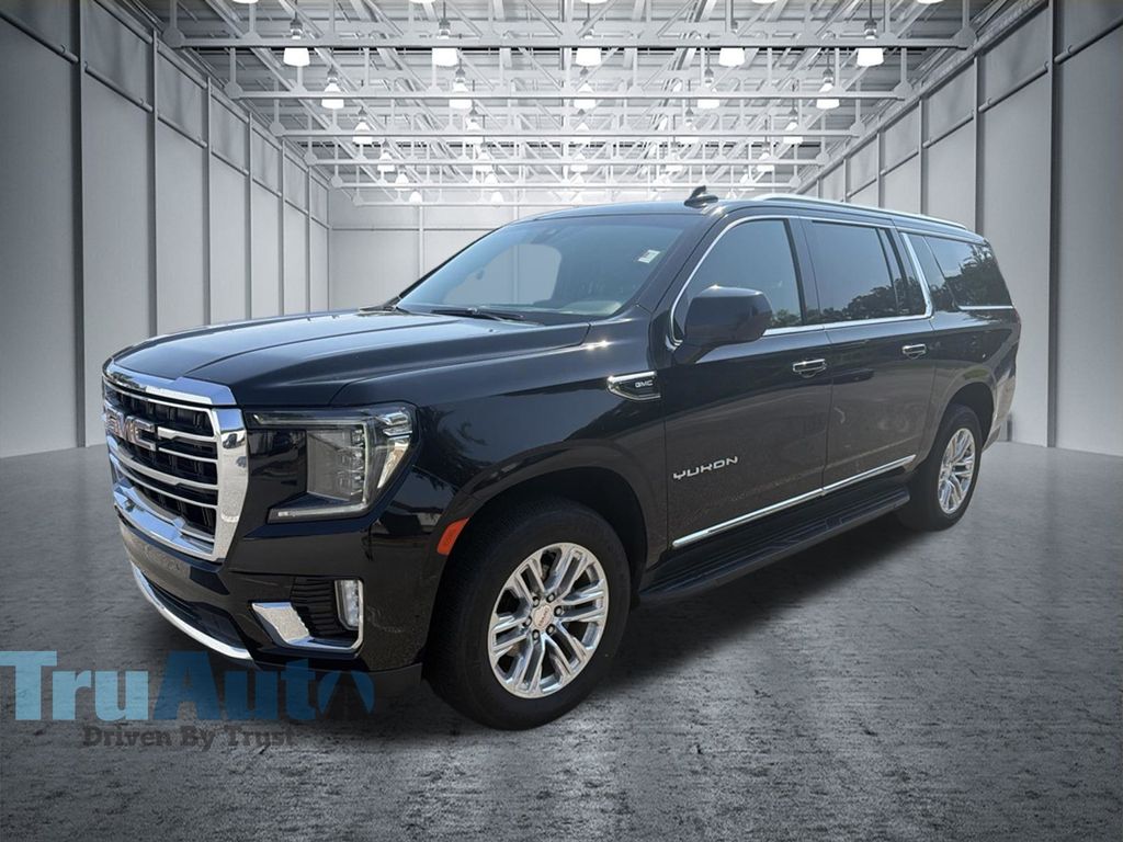 Used 2022 GMC Yukon XL SLT SUV