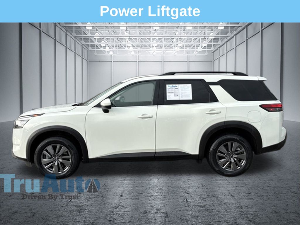 Used 2025 Nissan Pathfinder SV SUV