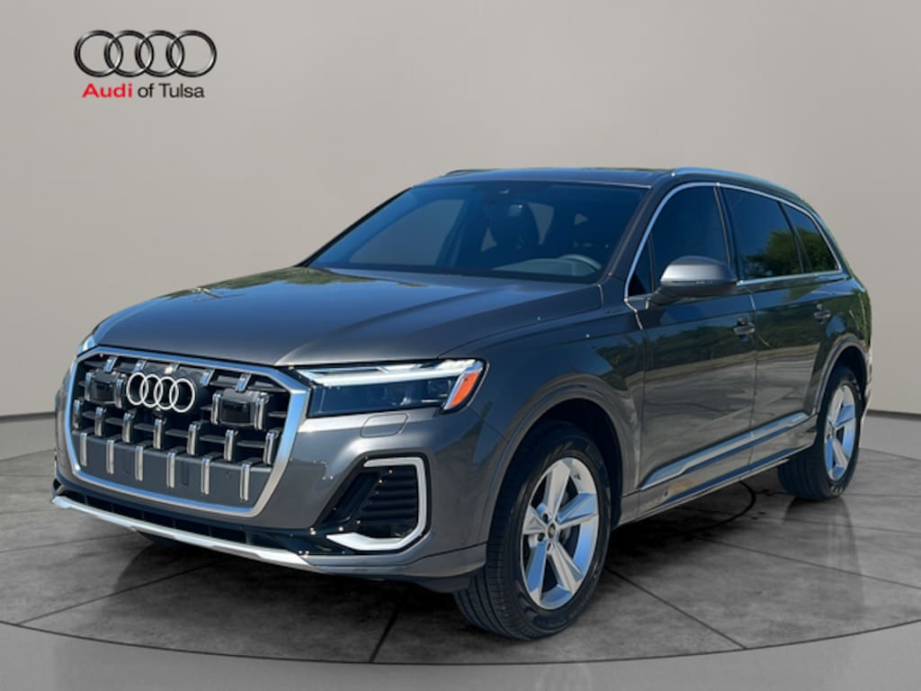 New 2026 Audi Q7 45 Premium SUV