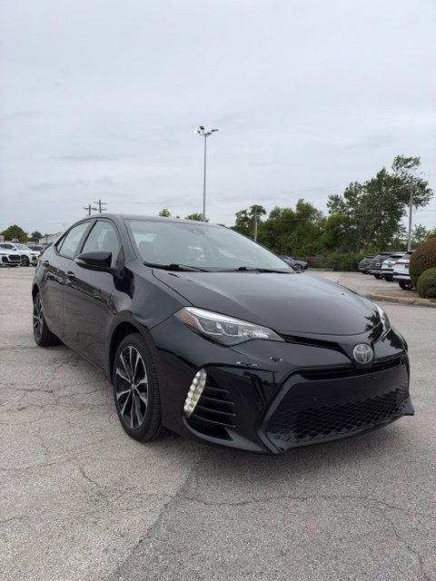 Used 2017 Toyota Corolla SE Sedan