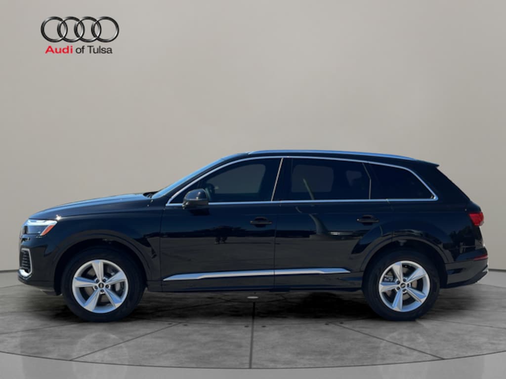 New 2026 Audi Q7 45 Premium SUV