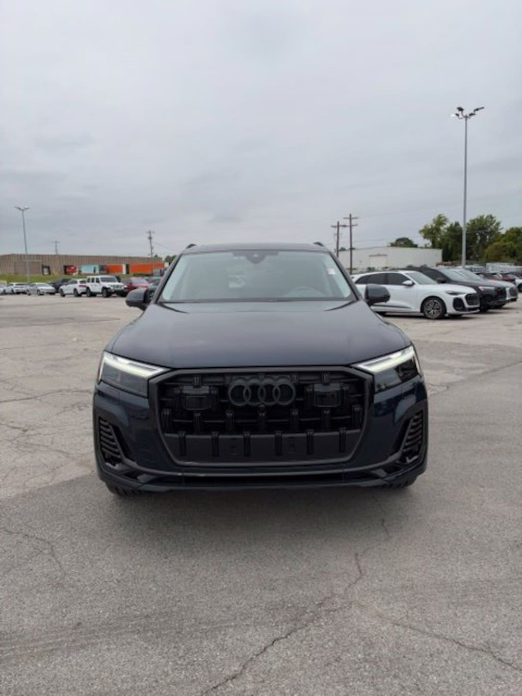 Used 2025 Audi Q7 45 Premium SUV
