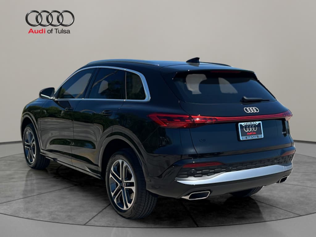 New 2026 Audi Q5 2.0T Premium Plus SUV