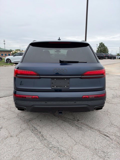 Used 2025 Audi Q7 45 Premium SUV
