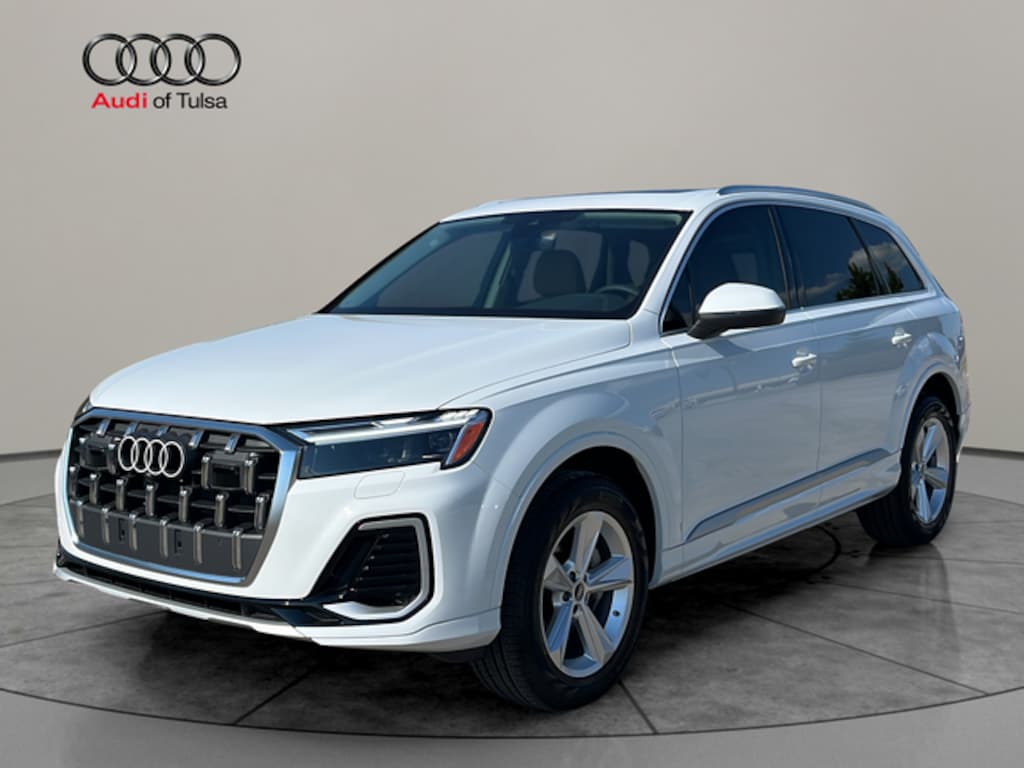 New 2026 Audi Q7 45 Premium SUV
