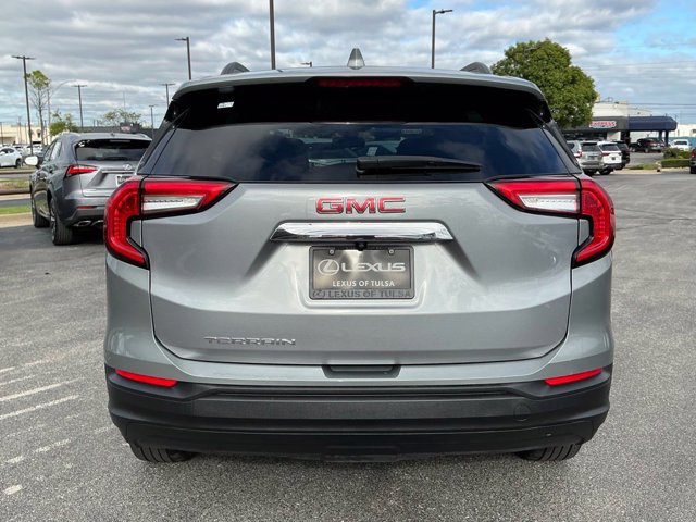 Used 2024 GMC Terrain SLE