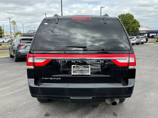 Used 2017 Lincoln Navigator Select