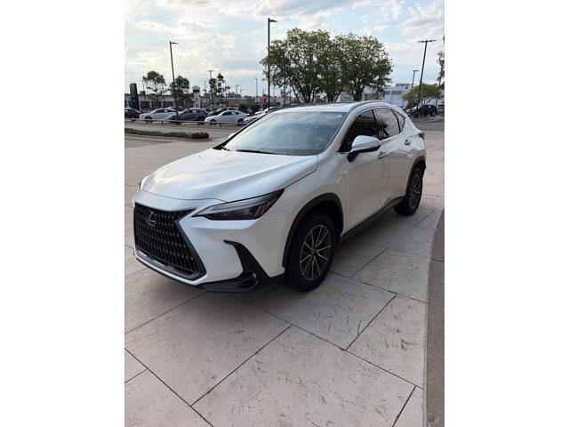 2024 Lexus NX Hybrid