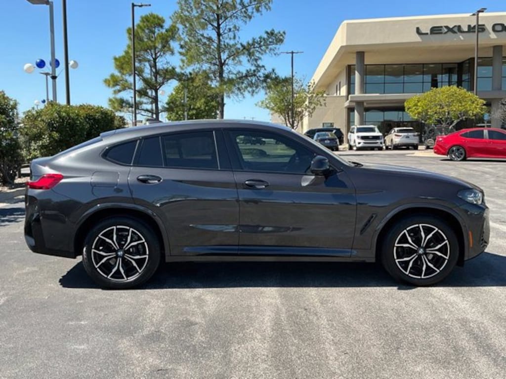 Used 2024 BMW X4 xDrive30i