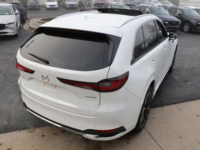 2026 Mazda CX-90 Premium Plus Package - Photo 4