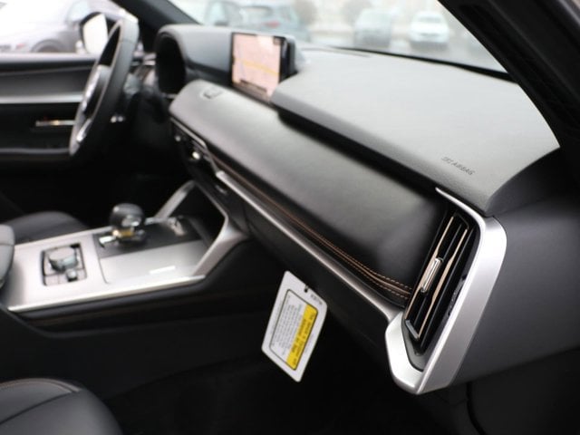 2026 Mazda CX-70 Premium Package - Photo 8