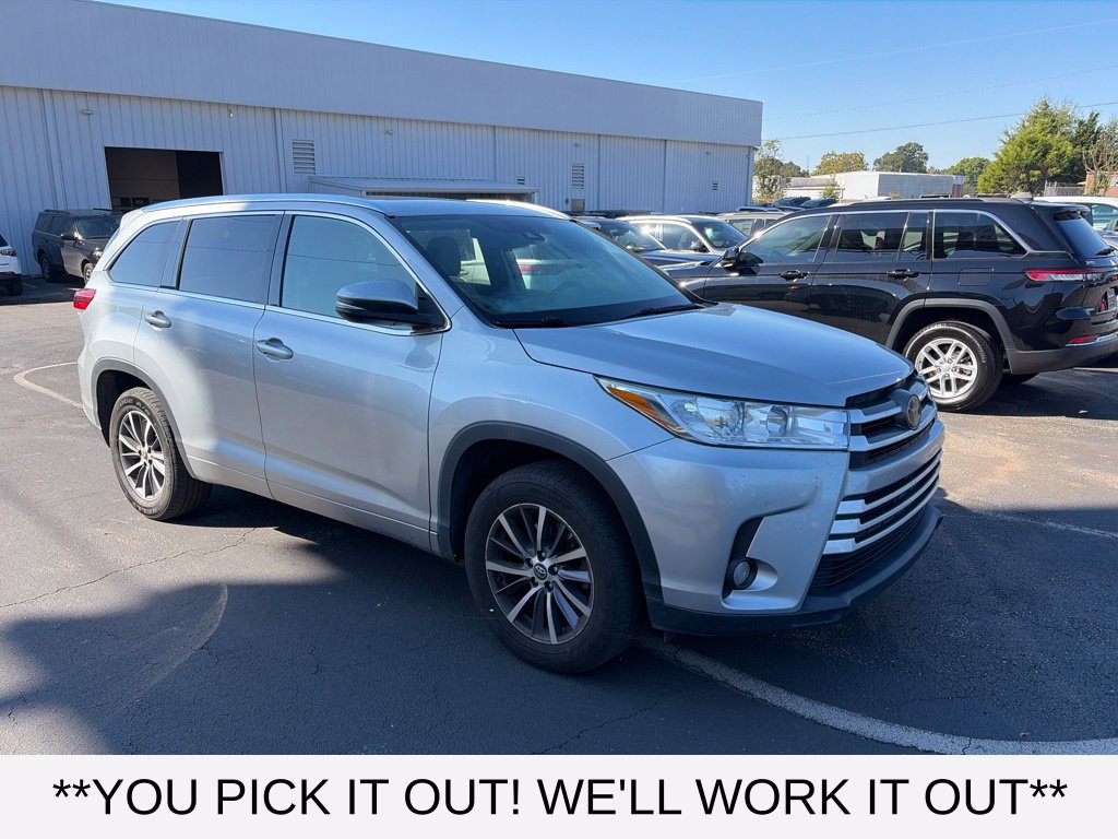 Used 2017 Toyota Highlander SUV