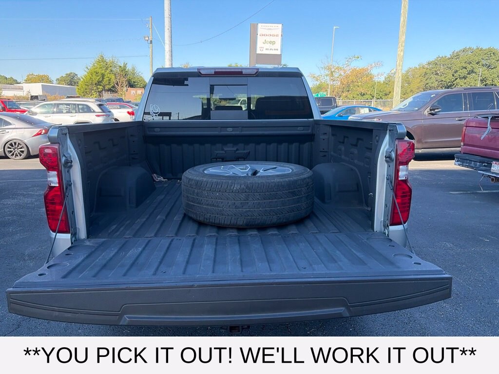 Used 2024 Chevrolet Silverado 1500 LT w/1LT Truck Crew Cab