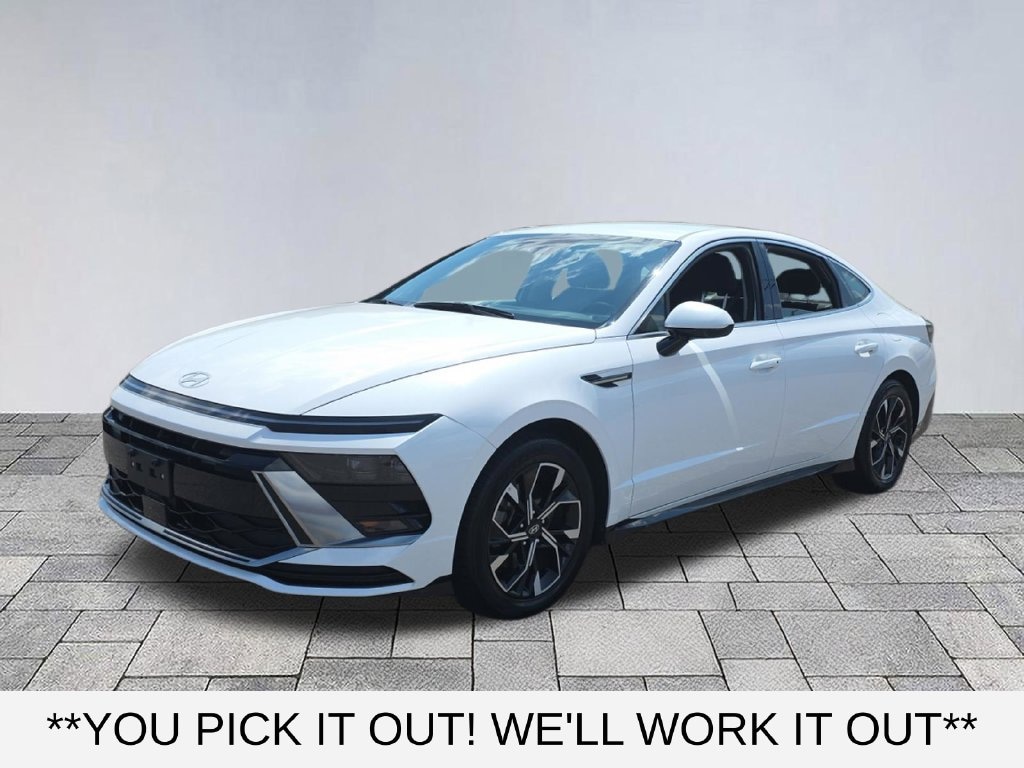 Used 2025 Hyundai Sonata SEL Sedan