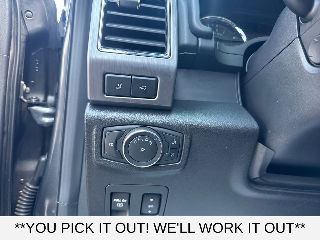 2020 Ford Expedition Platinum - Photo 13