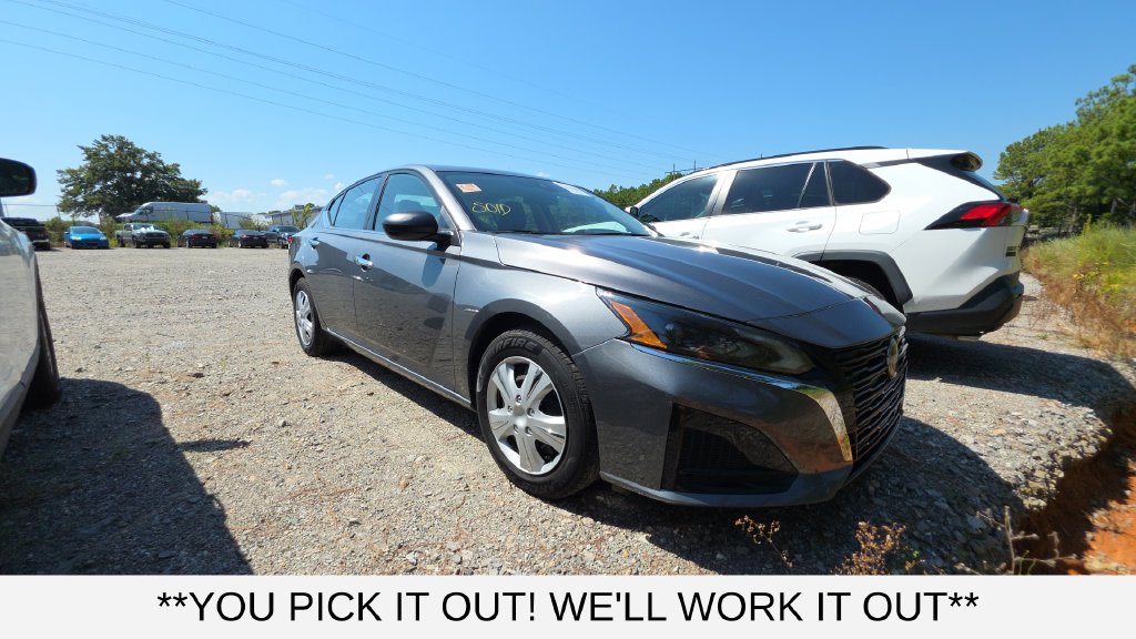 Used 2024 Nissan Altima 2.5 S Sedan