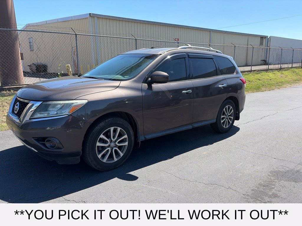 Used 2015 Nissan Pathfinder S SUV