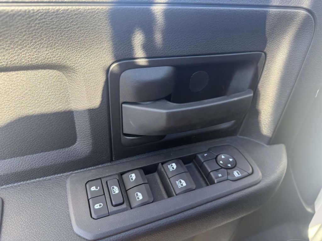 2026 RAM 2500 Tradesman - Photo 12