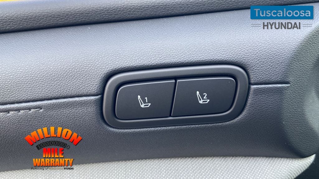 2026 Hyundai Santa Cruz Limited - Photo 14
