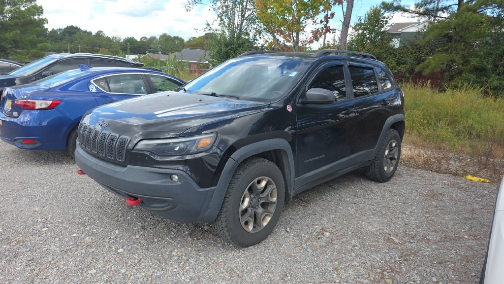 Used 2019 Jeep Cherokee Trailhawk SUV