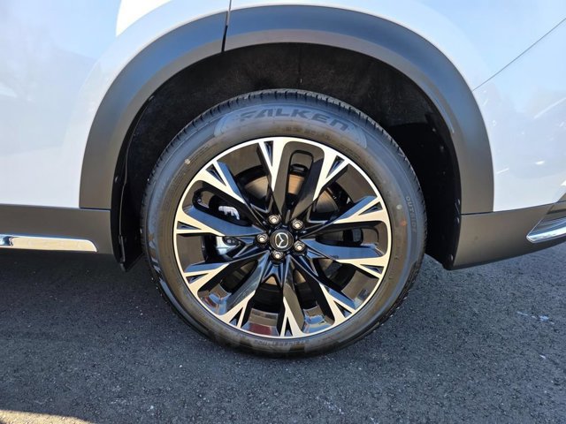 2026 Mazda CX-90 Premium Plus Package - Photo 9