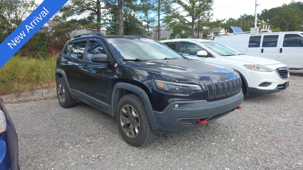 Used 2019 Jeep Cherokee Trailhawk SUV