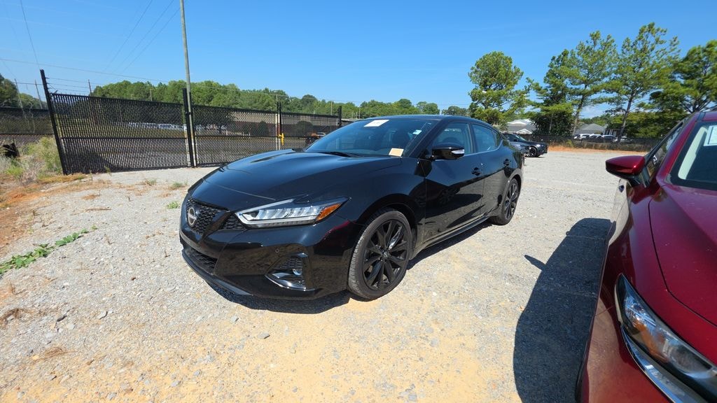 Used 2023 Nissan Maxima SR Sedan
