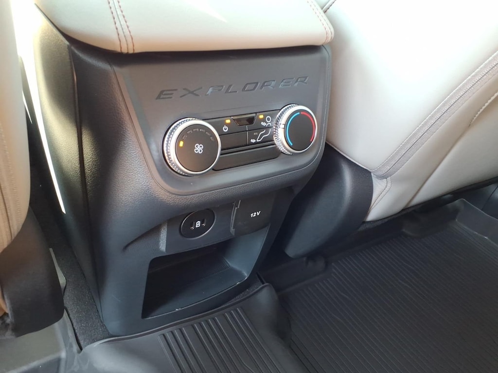 New 2026 Ford Explorer Active w/100A Pkg SUV