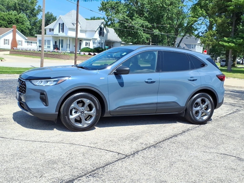 Used 2025 Ford Escape ST-Line SUV