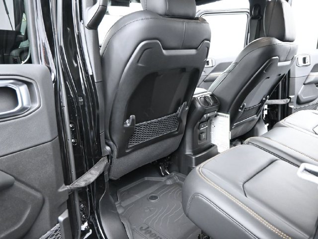 2025 Jeep Wrangler 4-Door Rubicon 392 Final Edition - Photo 13