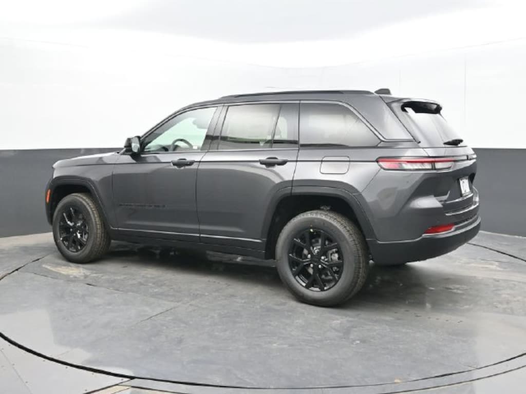 New 2026 Jeep Grand Cherokee Altitude Sport Utility