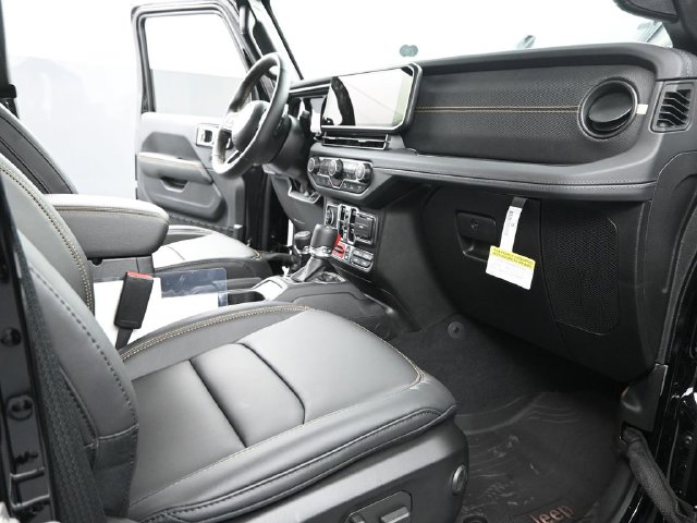 2025 Jeep Wrangler 4-Door Rubicon 392 Final Edition - Photo 22