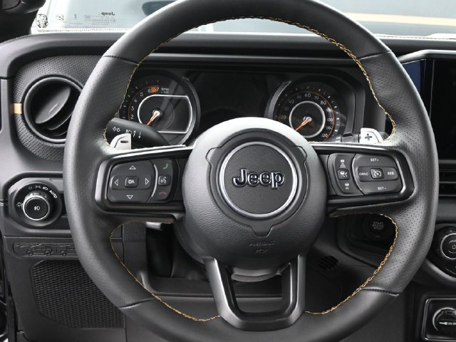 2025 Jeep Wrangler 4-Door Rubicon 392 Final Edition - Photo 28