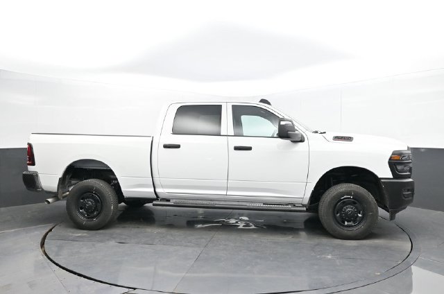 2026 RAM 2500 Tradesman - Photo 6