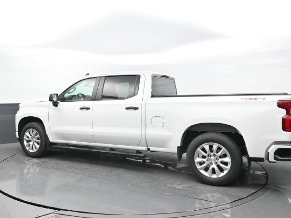 Used 2022 Chevrolet Silverado 1500 LTD Custom Truck