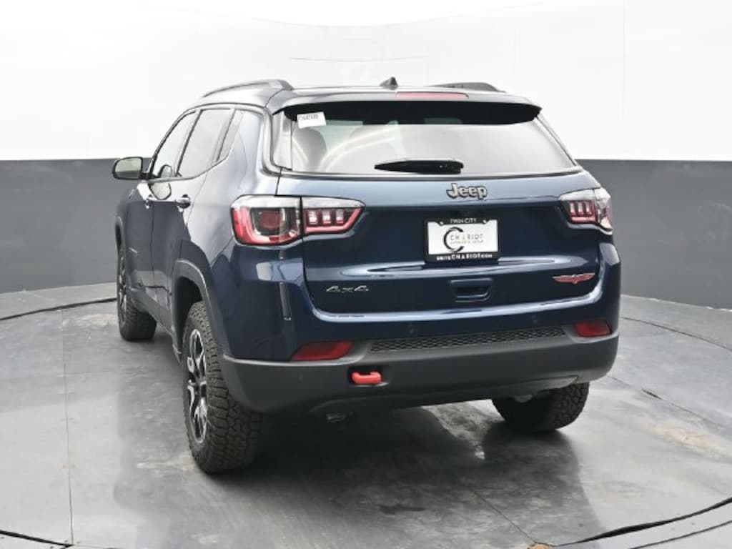 New 2026 Jeep Compass Trailhawk Sport Utility