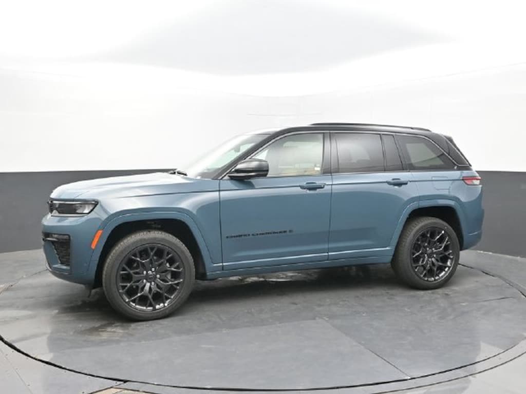 New 2027 Jeep Grand Cherokee Summit Sport Utility