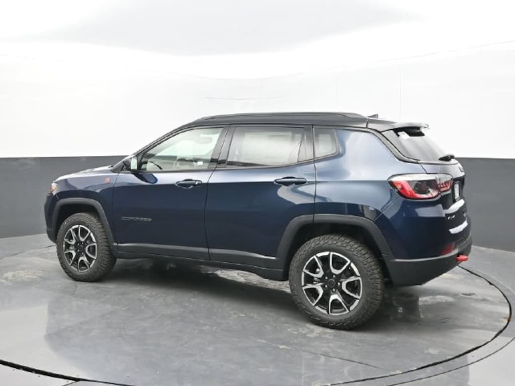 New 2026 Jeep Compass Trailhawk Sport Utility