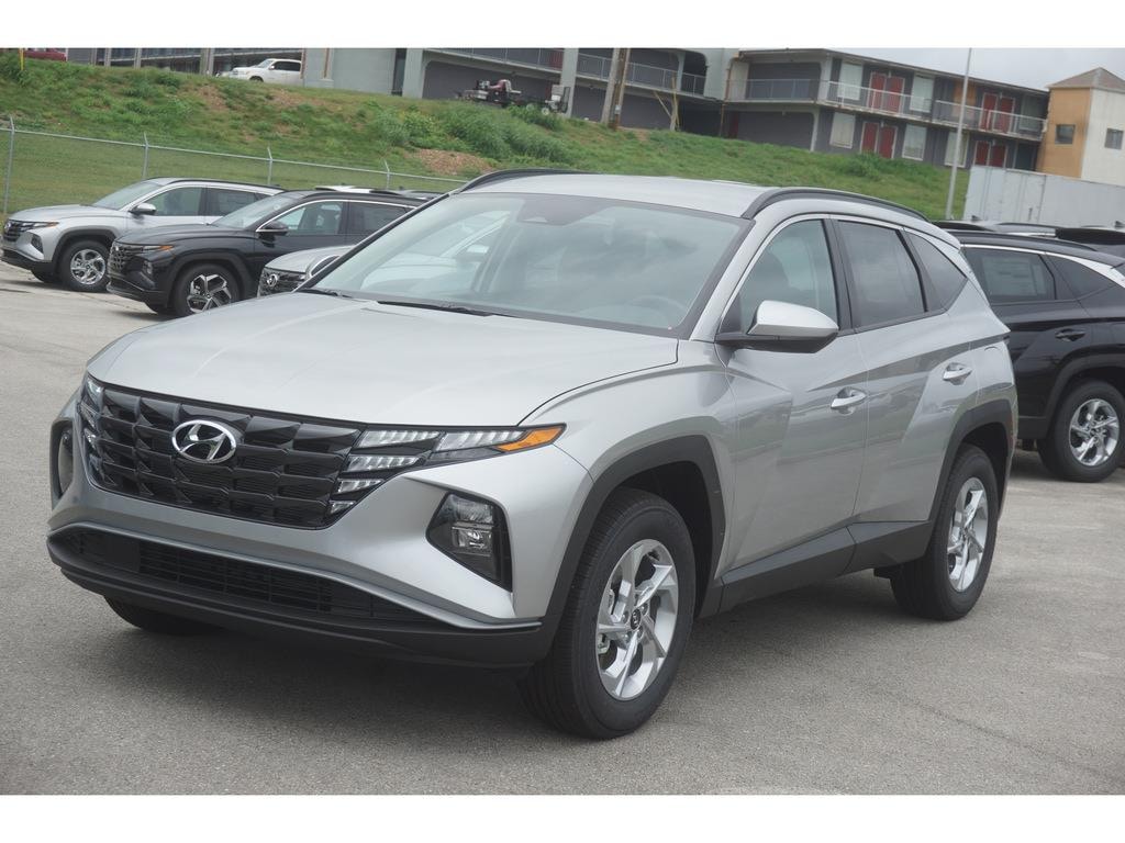New 2024 Hyundai Tucson SEL SUV