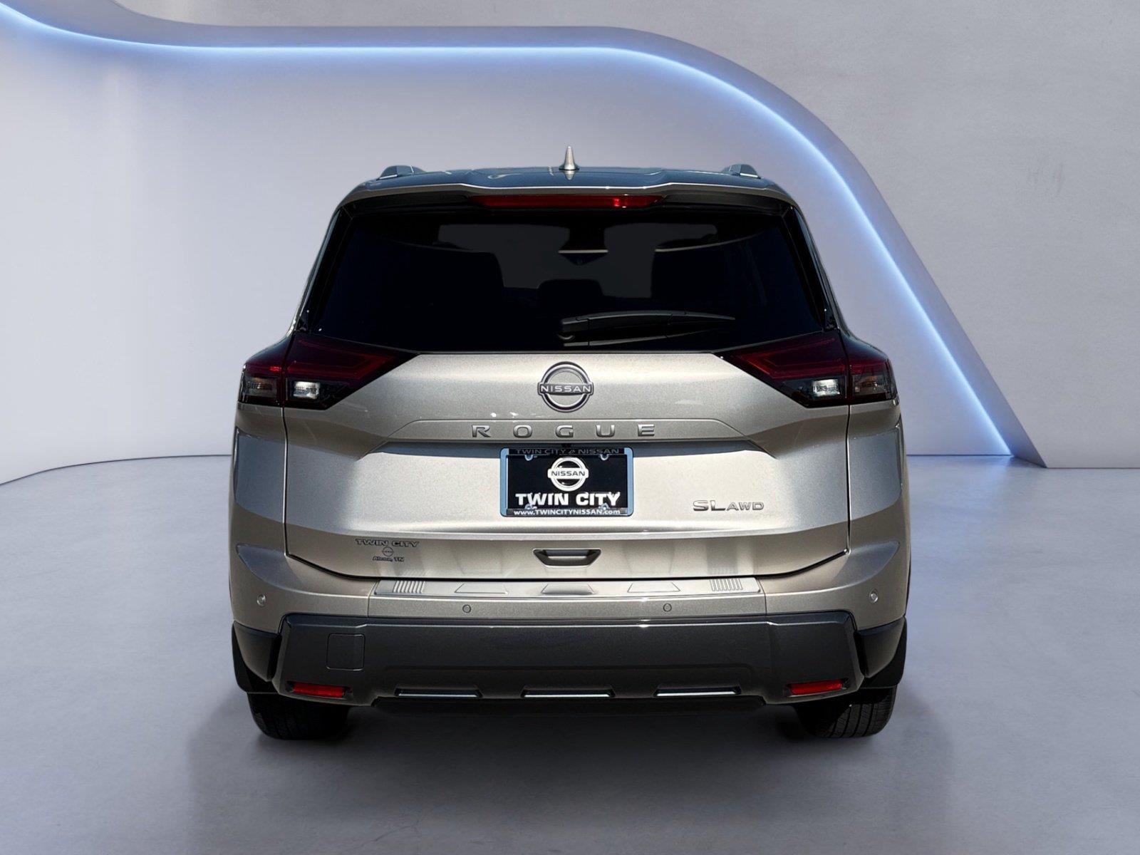 Certified 2025 Nissan Rogue SL SUV