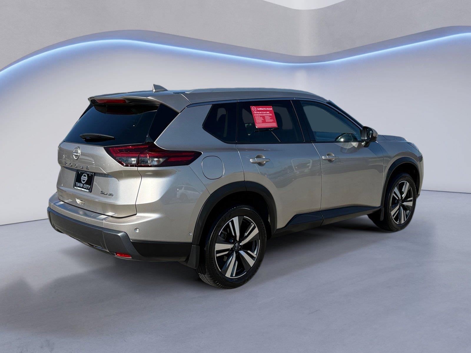 Certified 2025 Nissan Rogue SL SUV