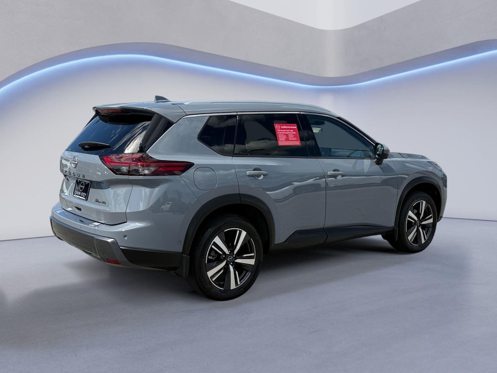 Certified 2025 Nissan Rogue SL SUV