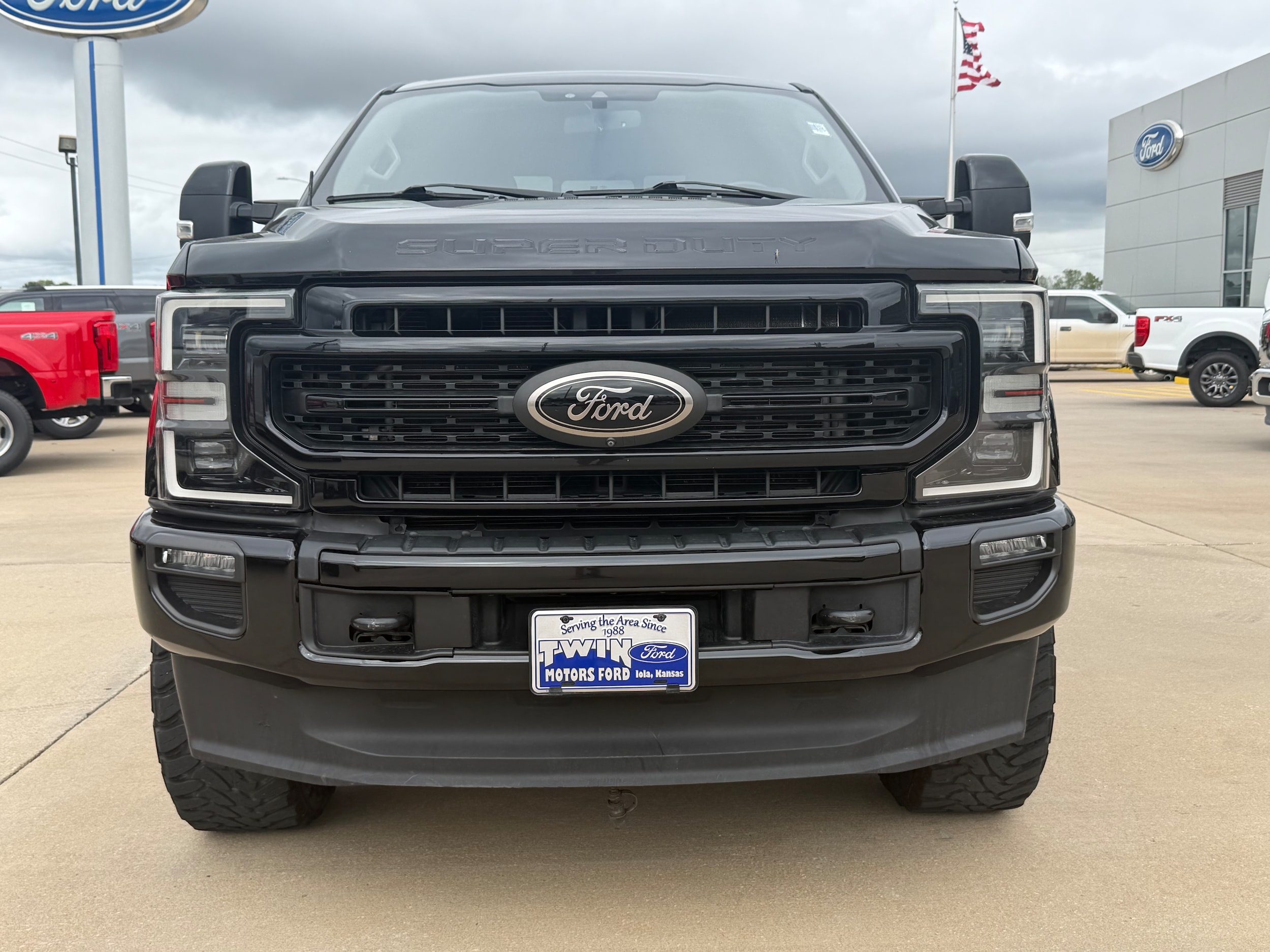 Used 2021 Ford F-250 Super Duty Lariat with VIN 1FT7W2BT0MEC08372 for sale in Kansas City